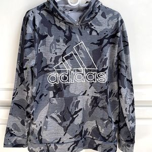 Boys Adidas XL sweatshirt